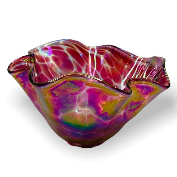 Glass Eye Studio Hand Blown Art Glass Bowl Iridescent Pink Purple Ruffled Edge - Picture 10 of 10